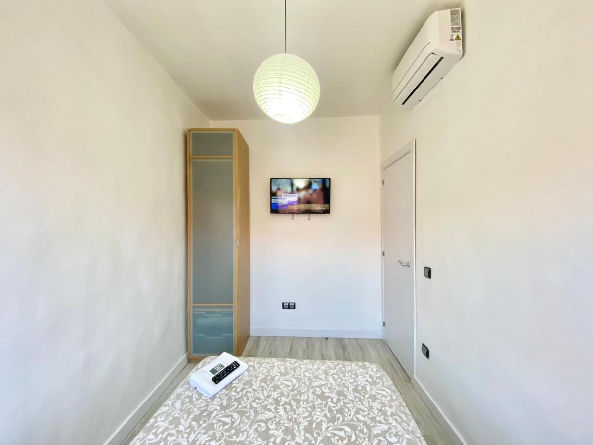 Piramides 1 Apartment Мадрид Екстериор снимка