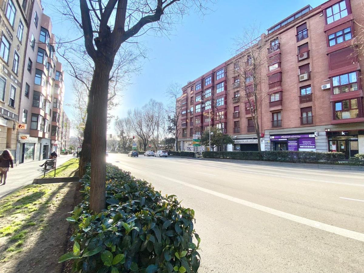 Piramides 1 Apartment Мадрид Екстериор снимка